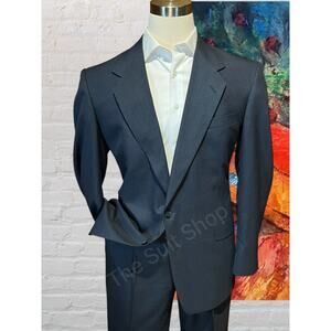 Jos A Bank Travel Tech 46L 34x31 Slim Fit Gray 2 Piece Suit Stretch Wrinkle Free